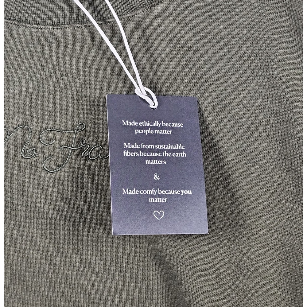 M. Fraise Bunny Hug Crewneck Sweatshirt Size Medium Cucumber Skin Green - Picture 3 of 5